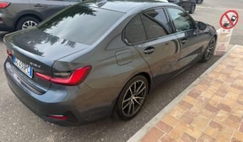 BMW 318 318d mhev 48V Sport auto pieno