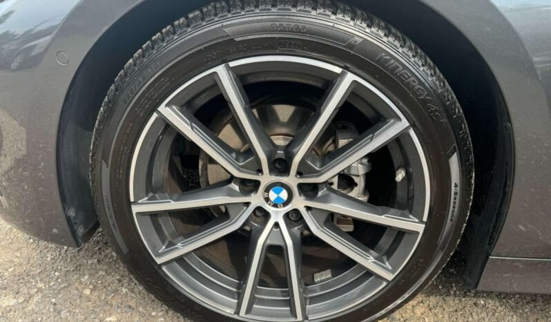 BMW 318 318d mhev 48V Sport auto pieno