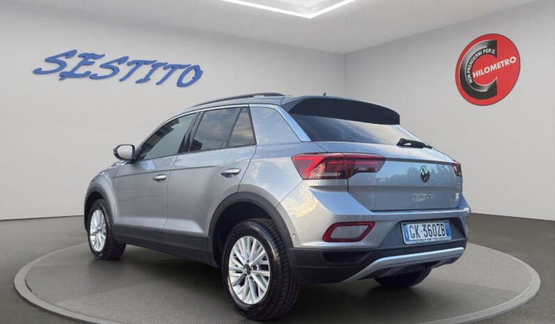 VOLKSWAGEN – T-Roc pieno