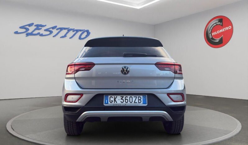 VOLKSWAGEN – T-Roc pieno