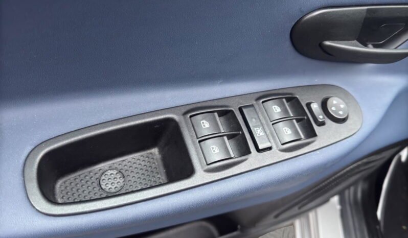 LANCIA – Ypsilon  1.0 firefly hybrid Oro s&s 70cv pieno