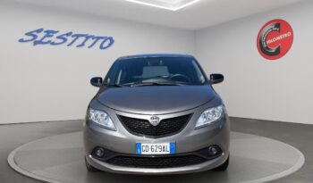 LANCIA – Ypsilon  1.0 firefly hybrid Gold s&s 70cv pieno