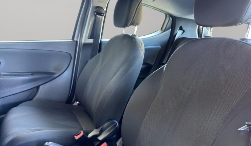 LANCIA – Ypsilon  1.0 firefly hybrid Gold s&s 70cv pieno