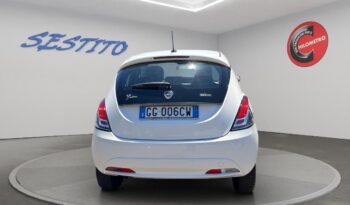 LANCIA – Ypsilon  1.0 firefly hybrid Silver s&s 70cv pieno