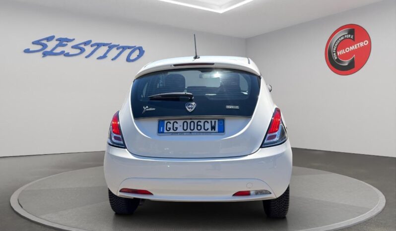 LANCIA – Ypsilon  1.0 firefly hybrid Silver s&s 70cv pieno