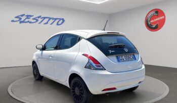LANCIA – Ypsilon  1.0 firefly hybrid Silver s&s 70cv pieno
