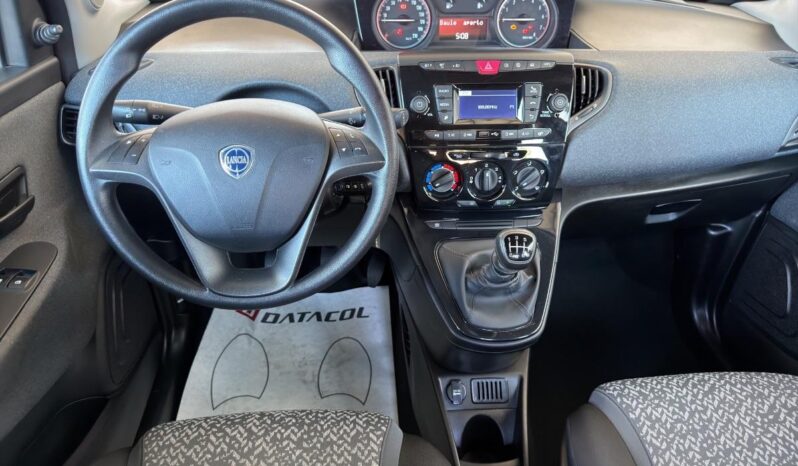 LANCIA – Ypsilon  1.0 firefly hybrid Silver s&s 70cv pieno