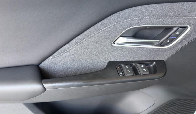 MG – ZS  1.5 Standard pieno